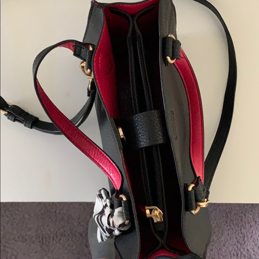 Purse - Picture 3 of 4